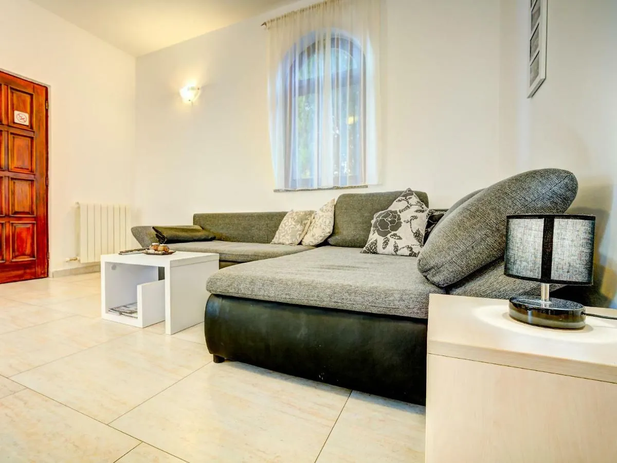 Apartment Nilia