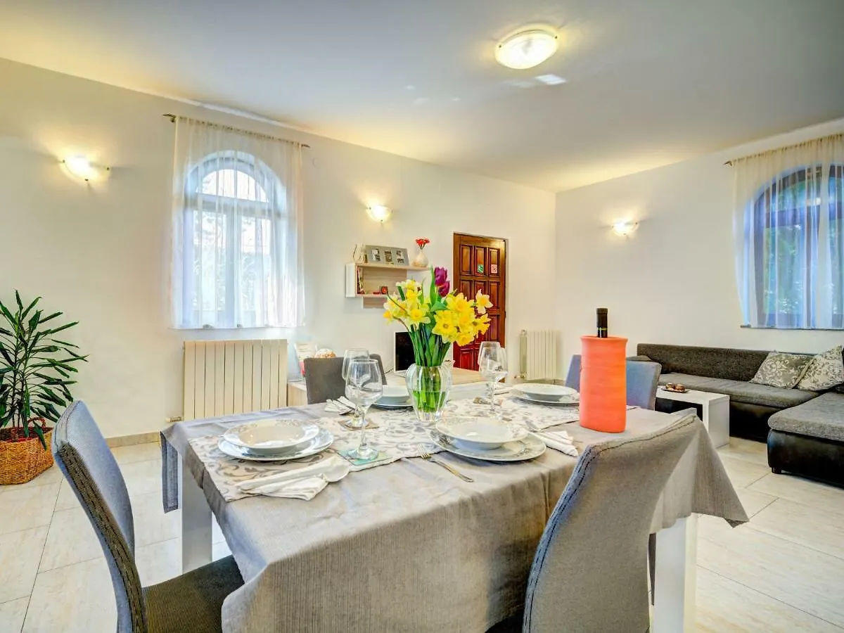 Apartment Nilia